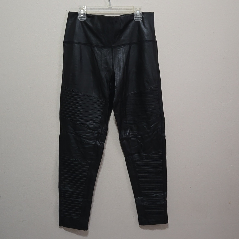 Women's 7 for all mankind Black Faux Leather Pants size L